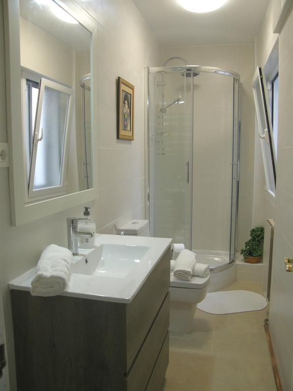 דירות סרגוסה Atico Con Terraza En La Jota מראה חיצוני תמונה