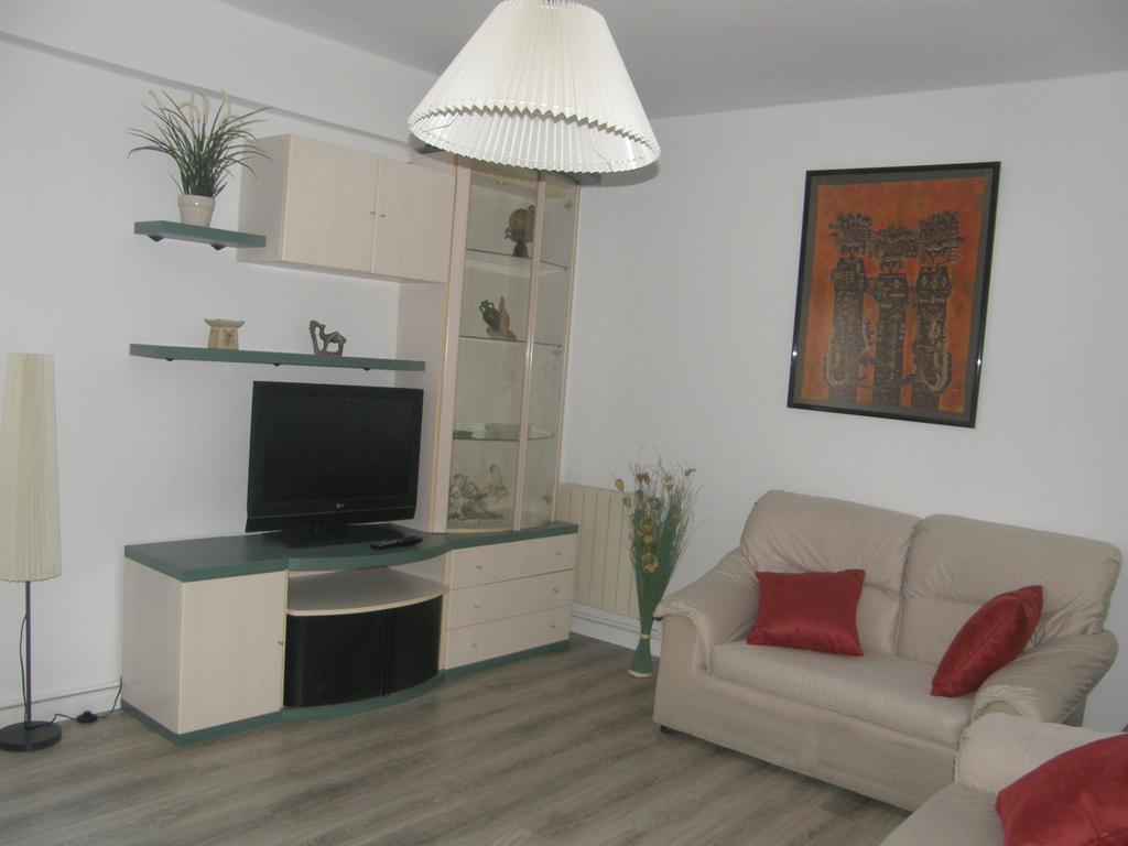 דירות סרגוסה Atico Con Terraza En La Jota מראה חיצוני תמונה